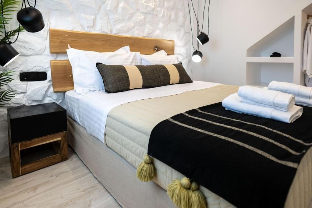 Gallantry Apartment *